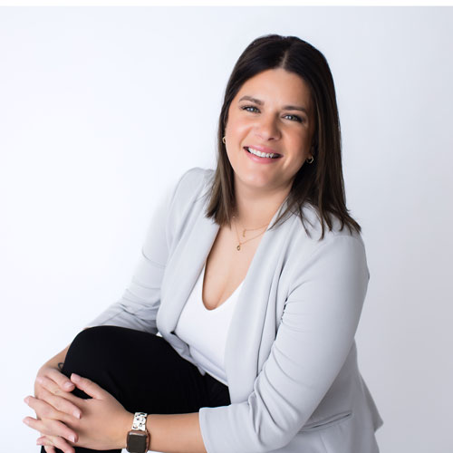 Alexandra Konefall Bio Photo
