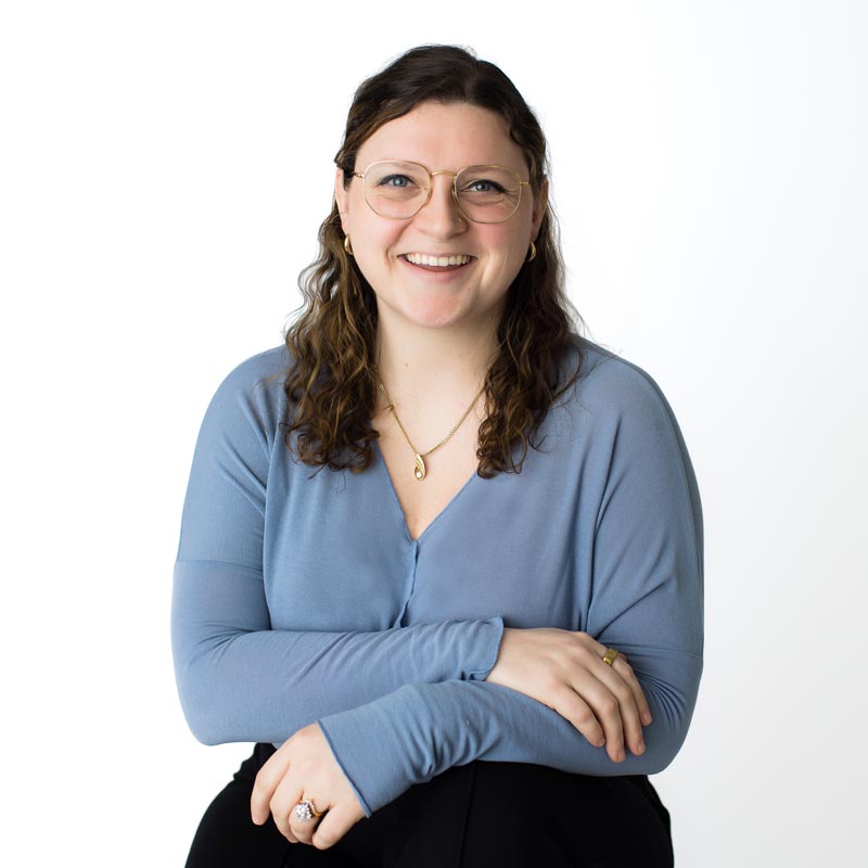 Emily Bio Photo